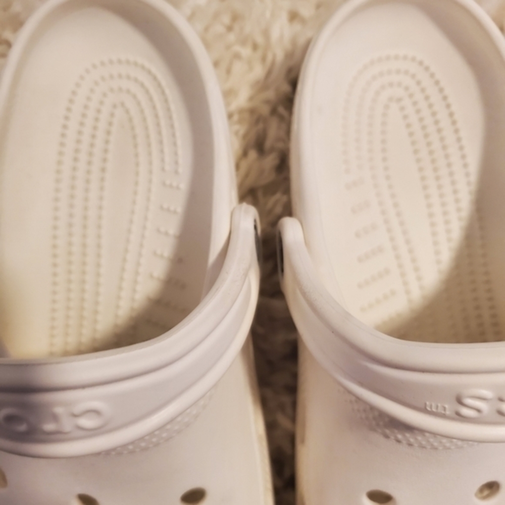Crocs - Picture 5 of 7